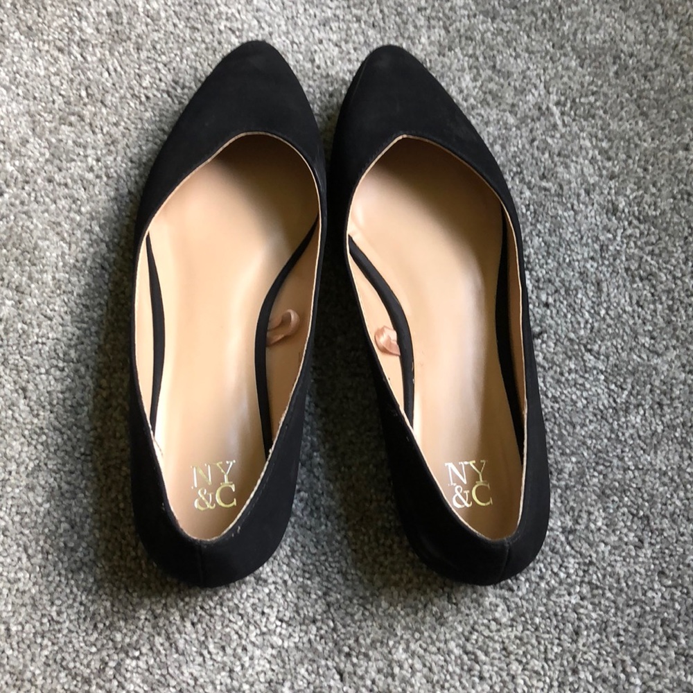 New York & Company flats